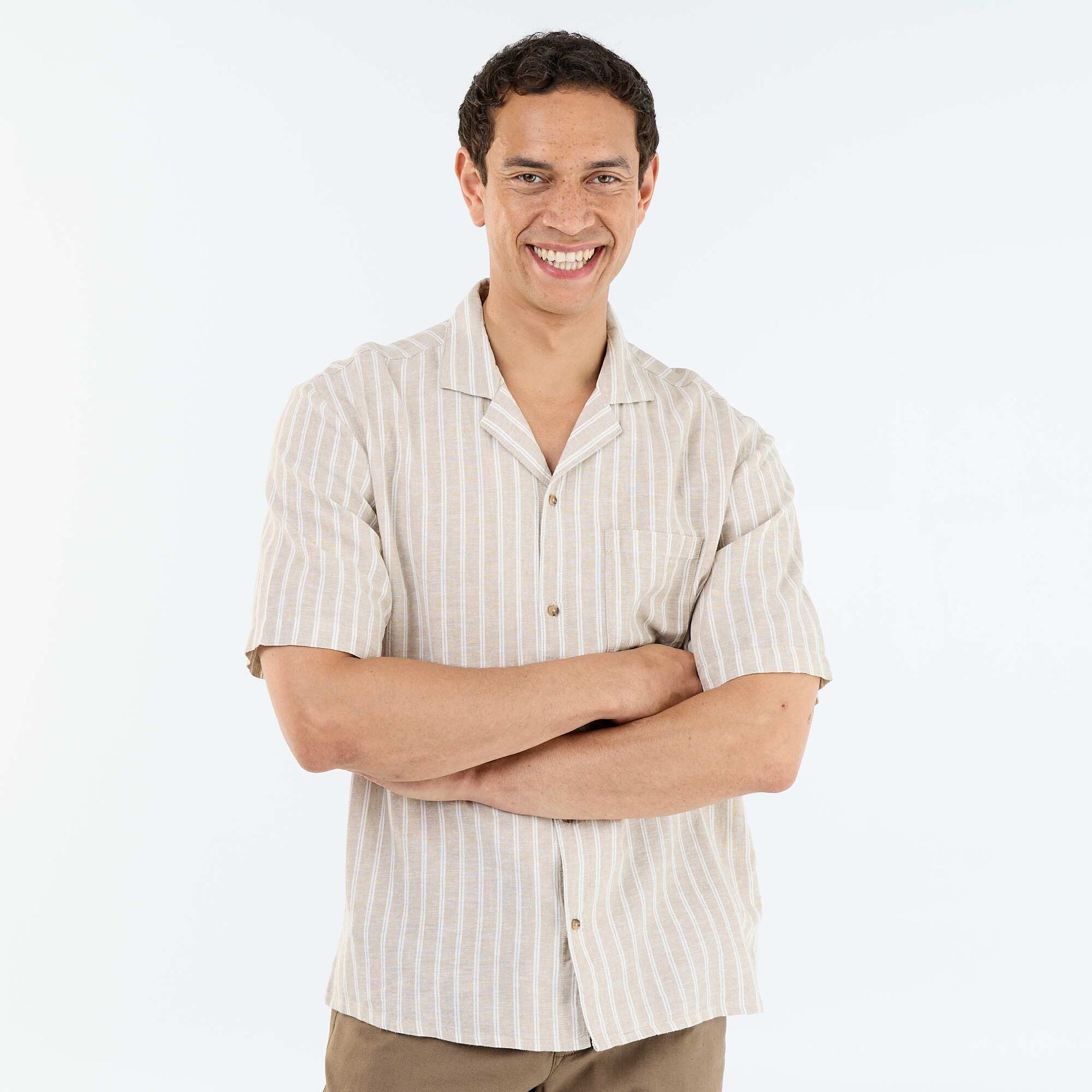 Chemise en lin mélangé à manches courtes BEIGE