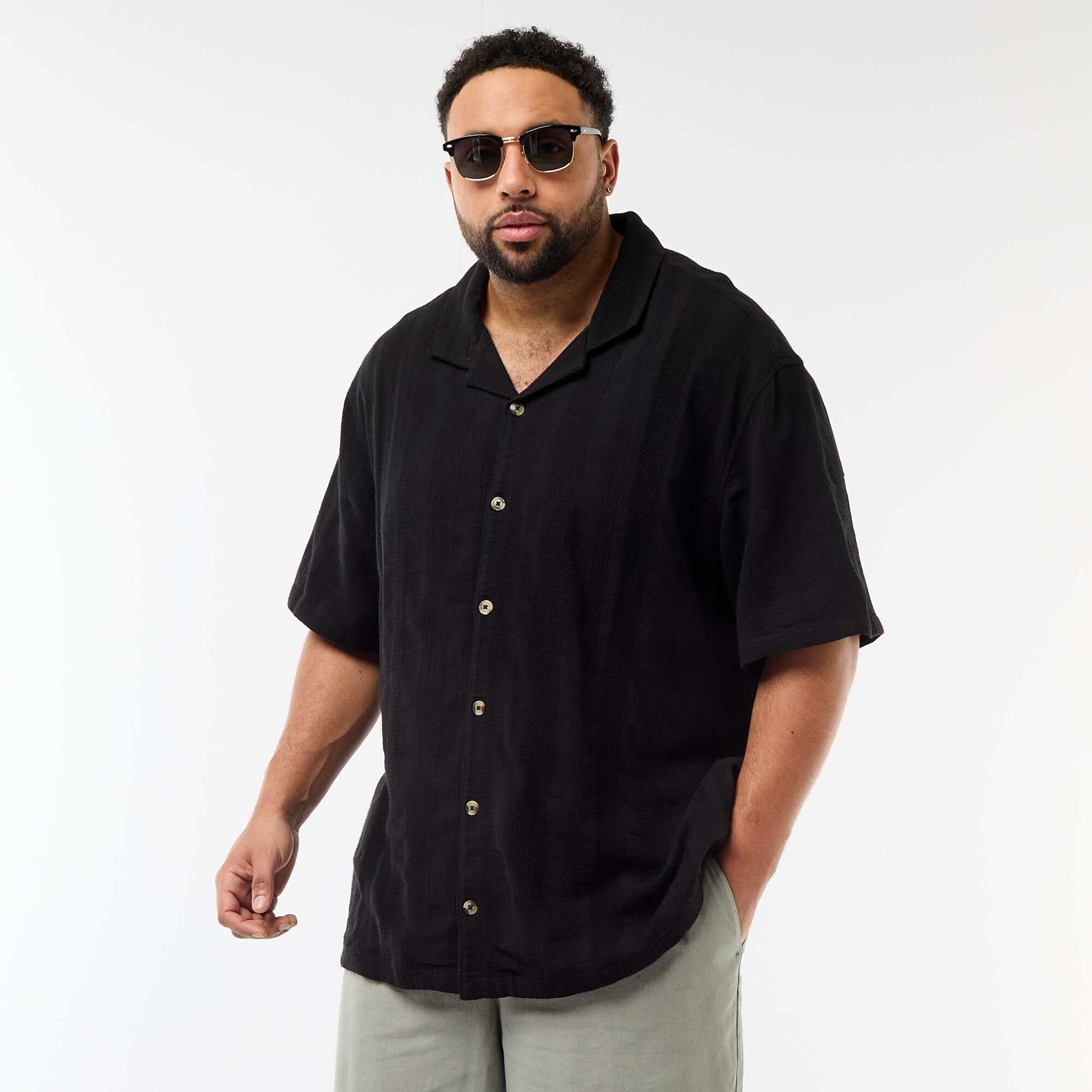 Chemise en maille fantaisie à manches courtes NOIR