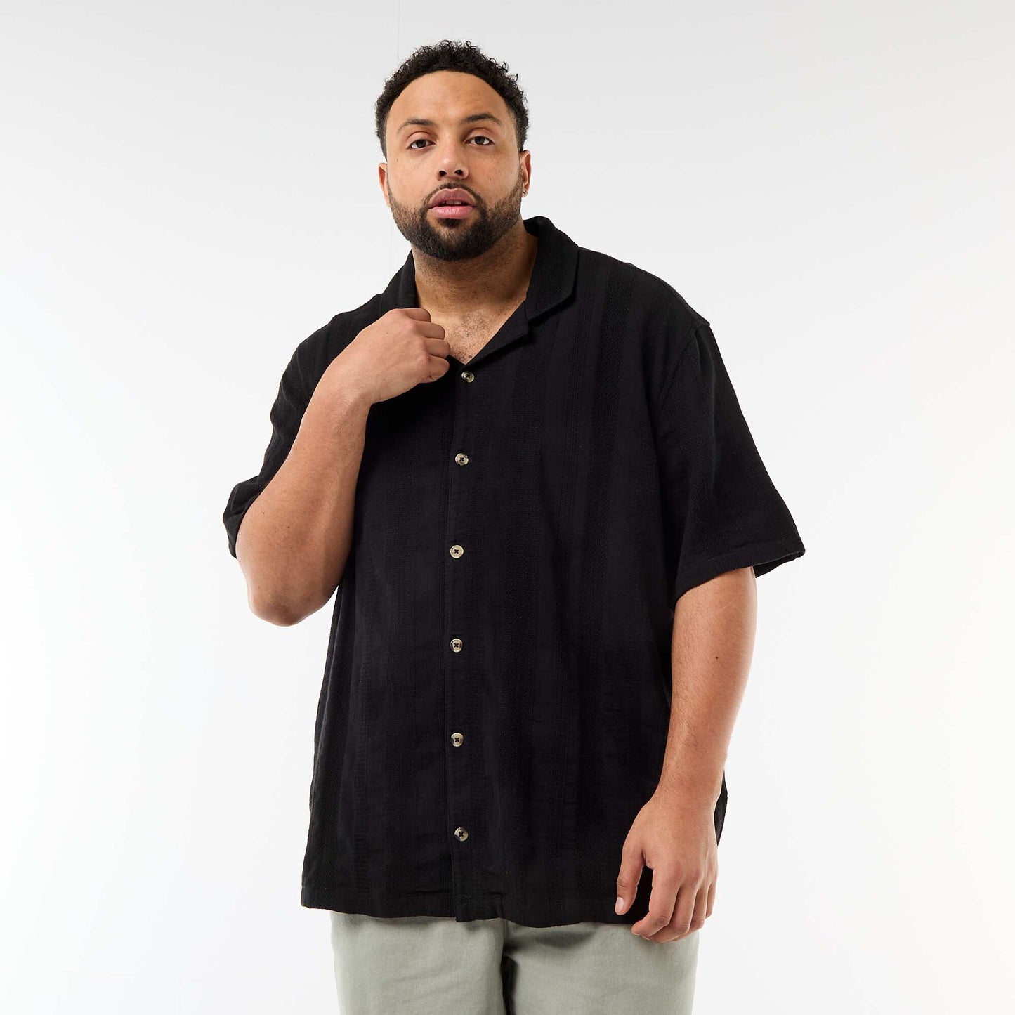 Chemise en maille fantaisie à manches courtes NOIR