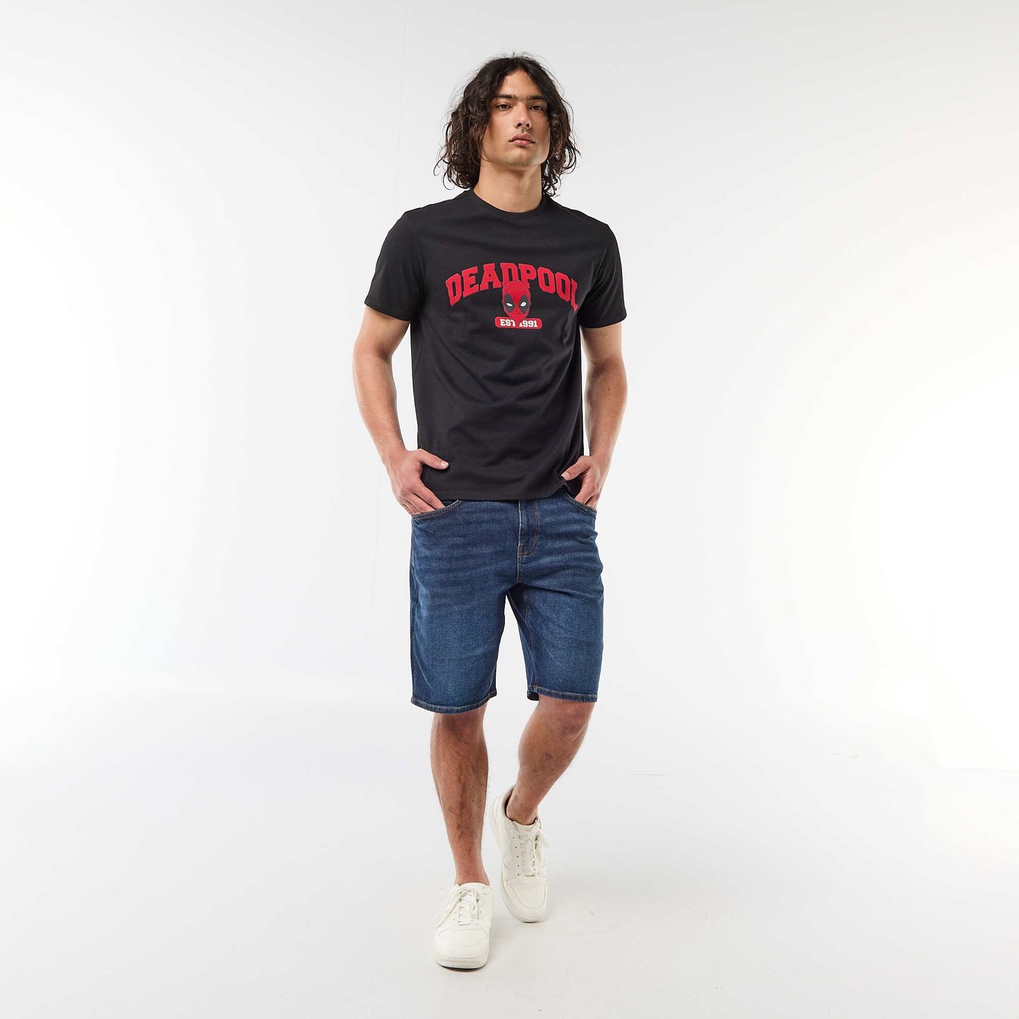 T-shirt 'Deadpool' 'Marvel' à manches courtes NOIR