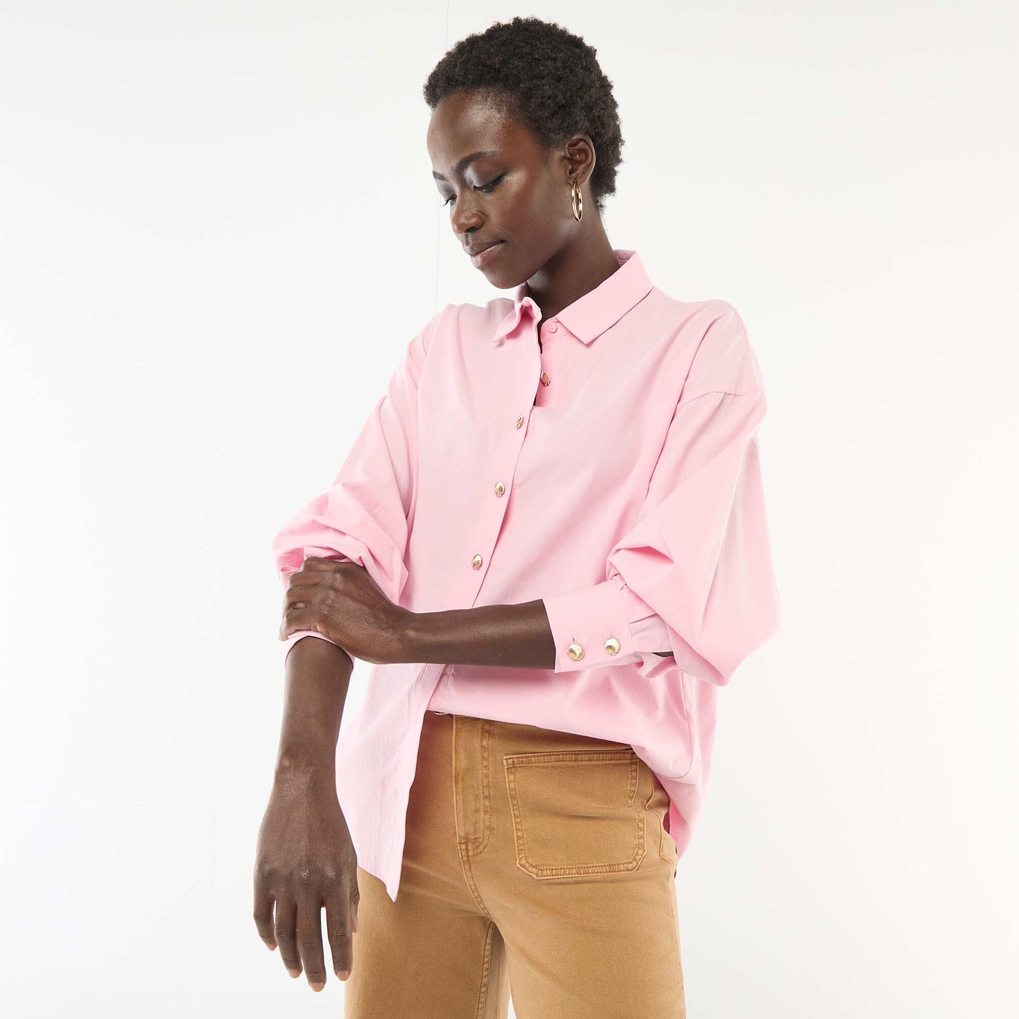 Chemise large à boutons coquillages ROSE