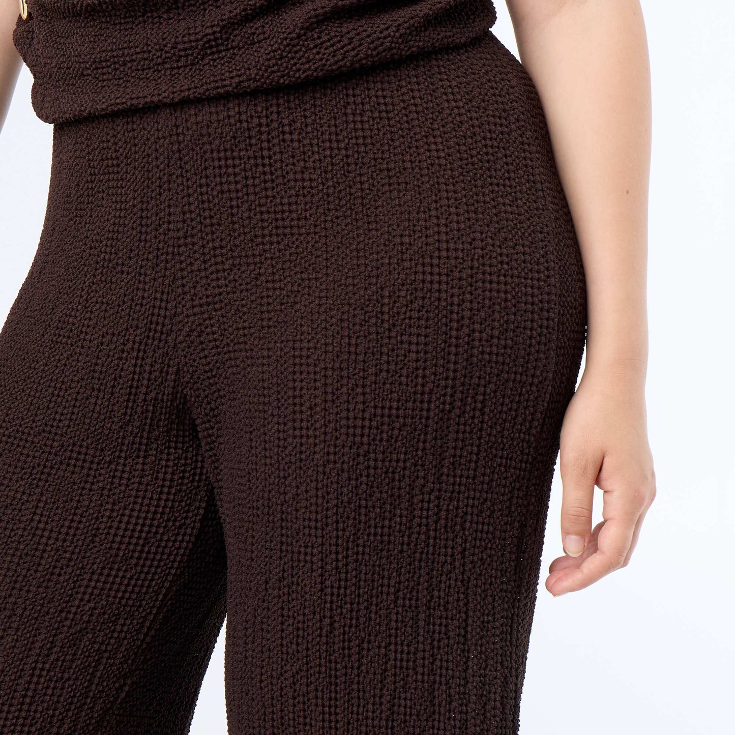 Pantalon large en maille gaufrée MARRON
