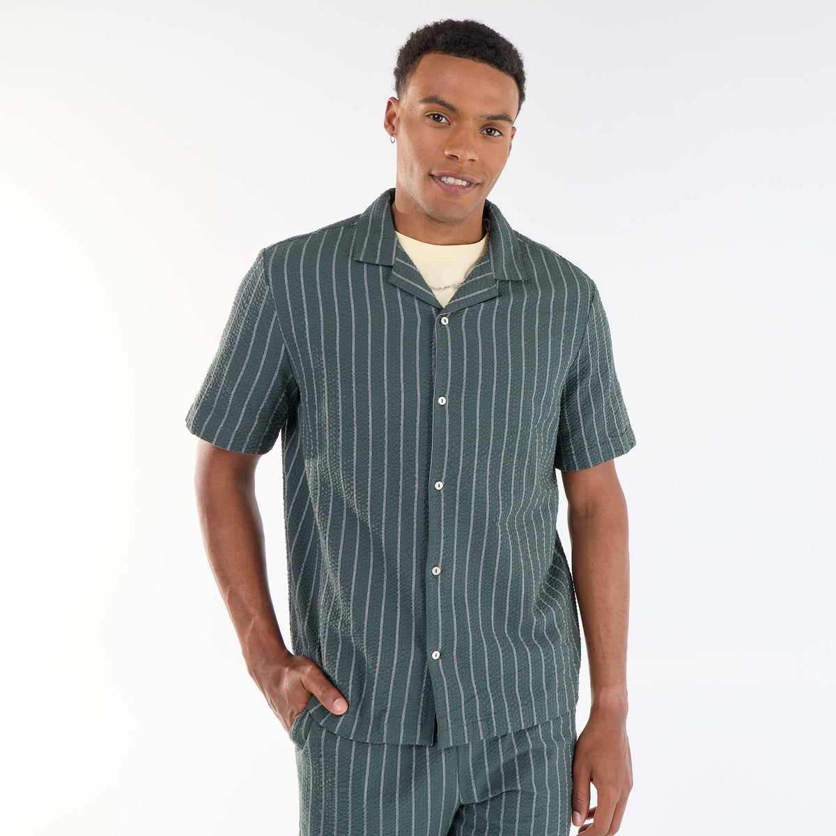 Chemise manches courtes KAKI