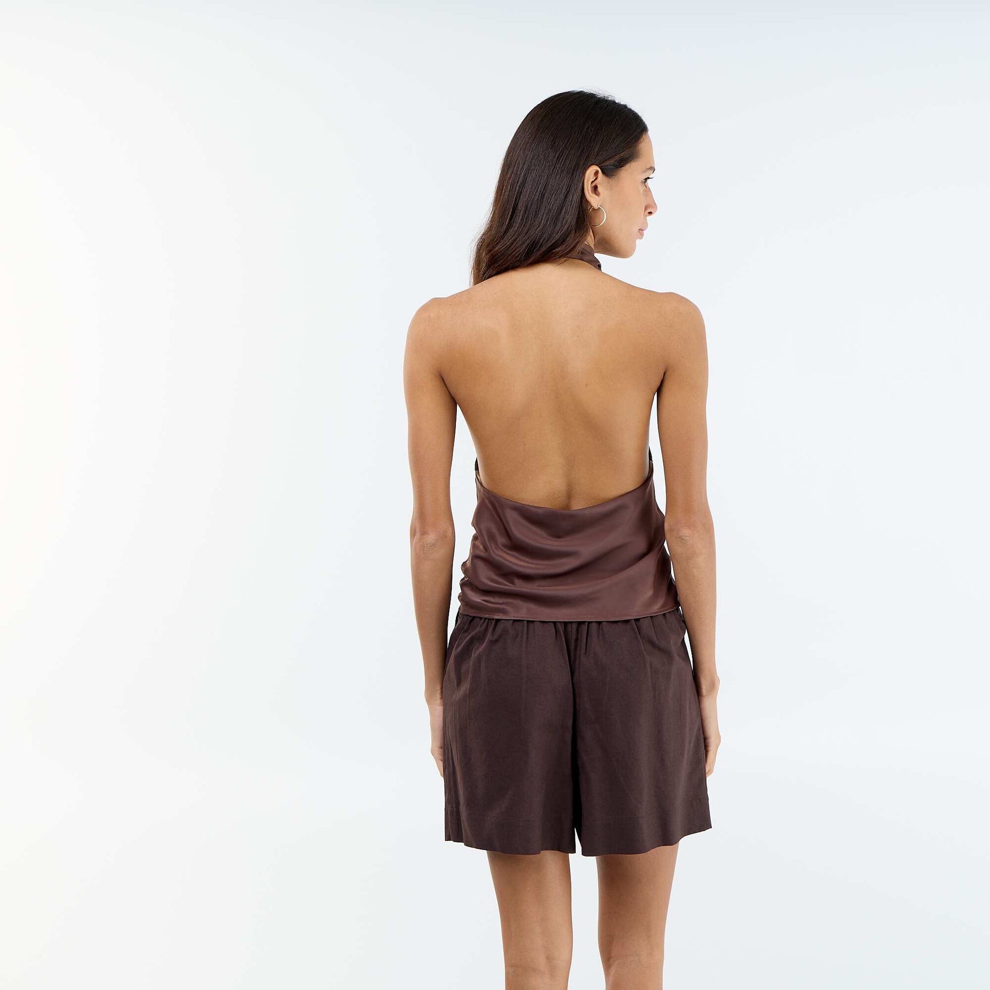 Top stretch asymétrique matière satinée MARRON
