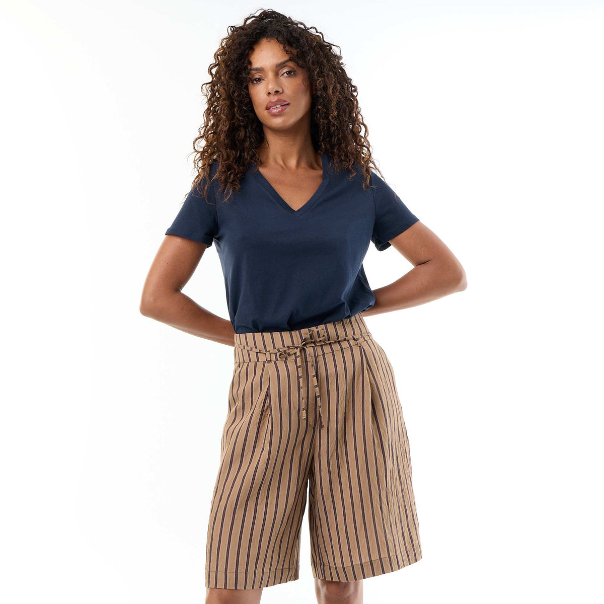 Bermuda large rayé taille haute BEIGE