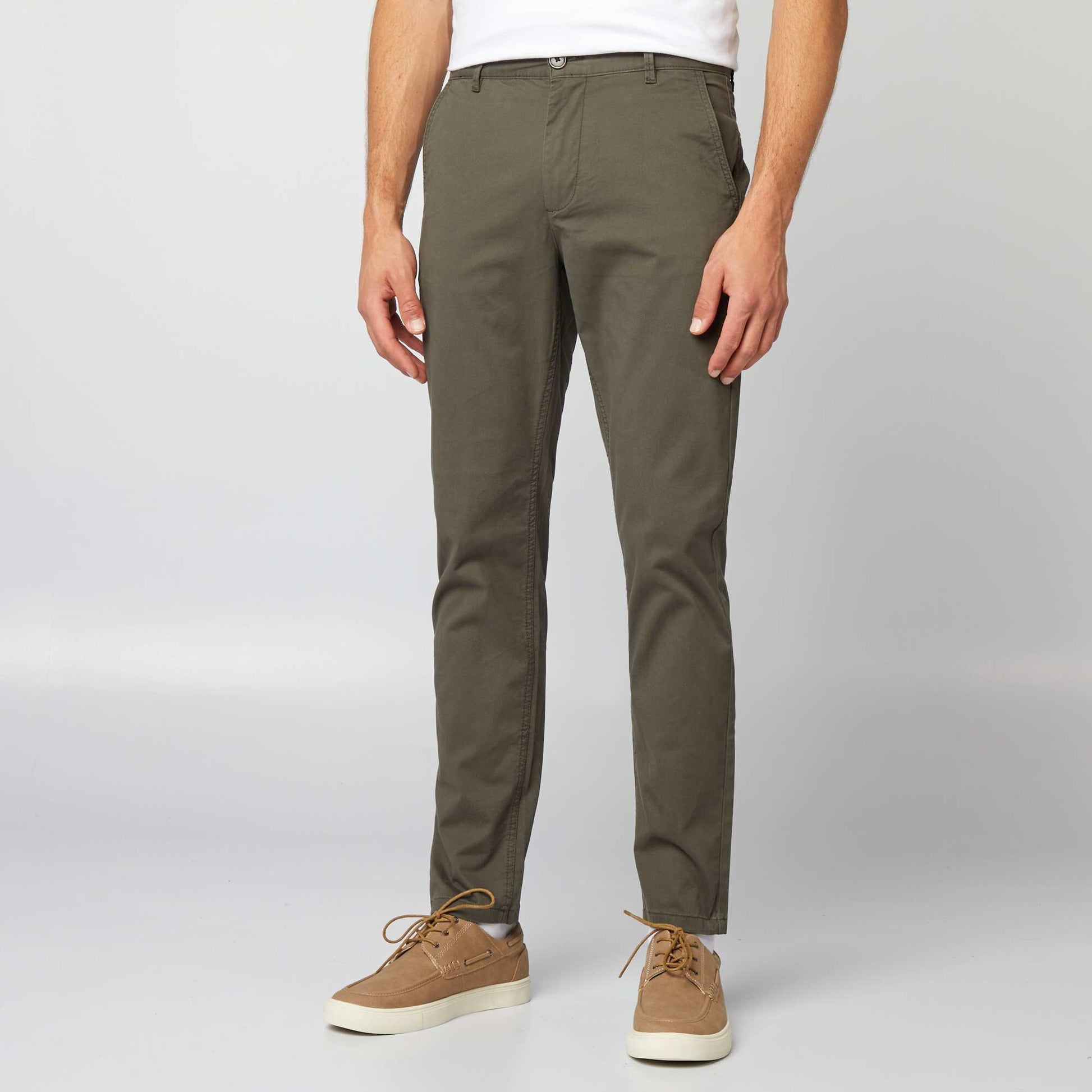 Pantalon chino slim VERT FONCé