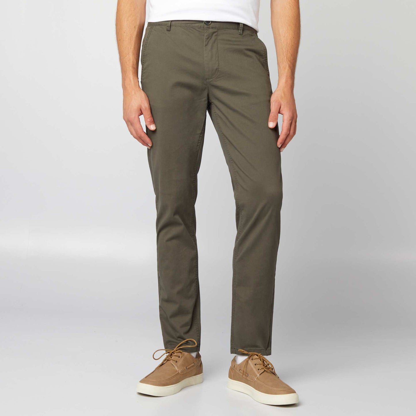 Pantalon chino slim VERT FONCé
