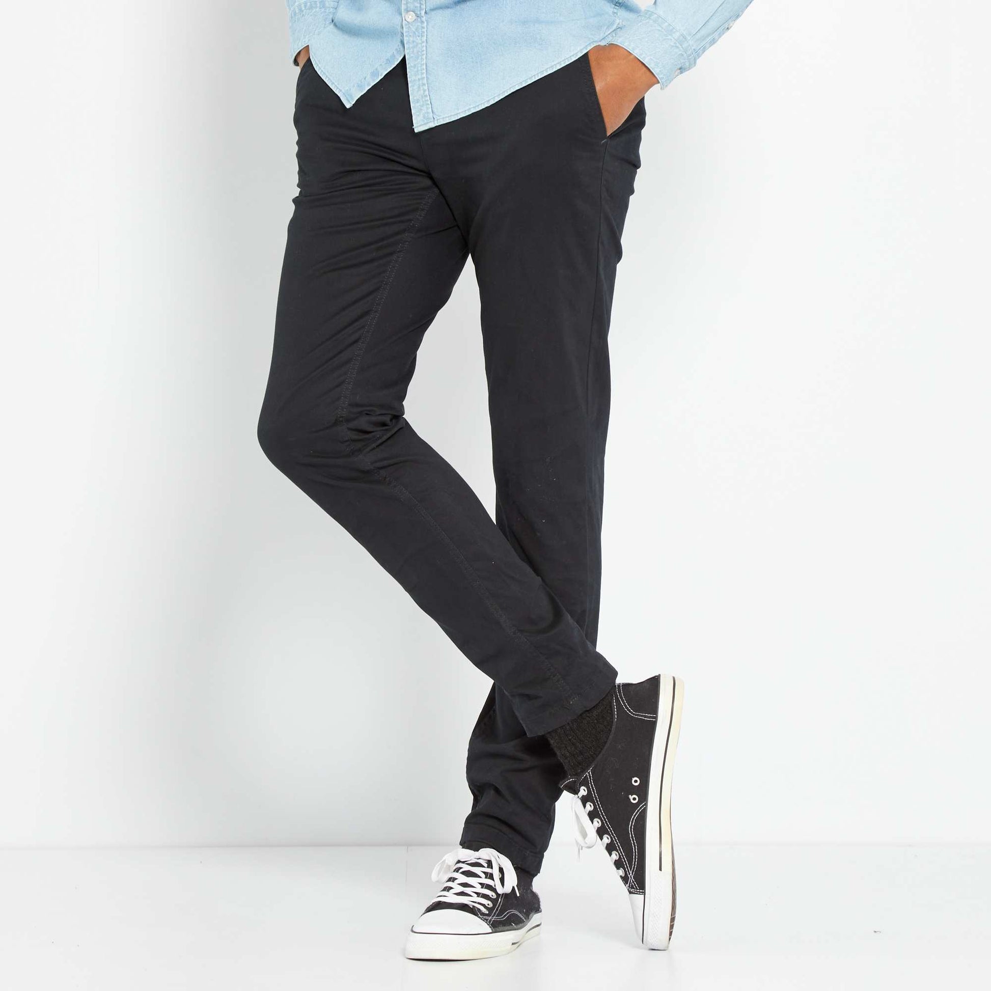 Pantalon chino slim NOIR