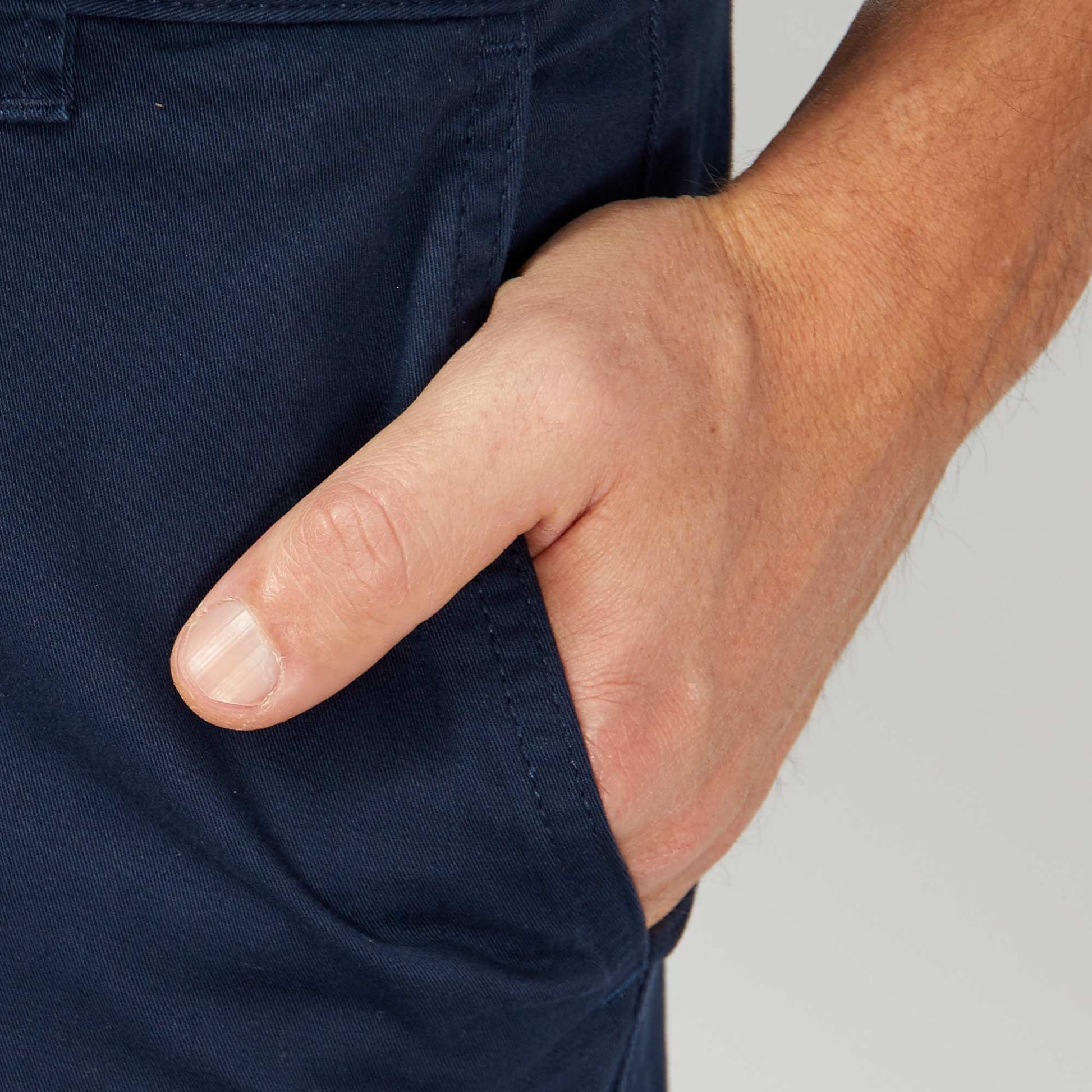 Pantalon chino slim BLEU