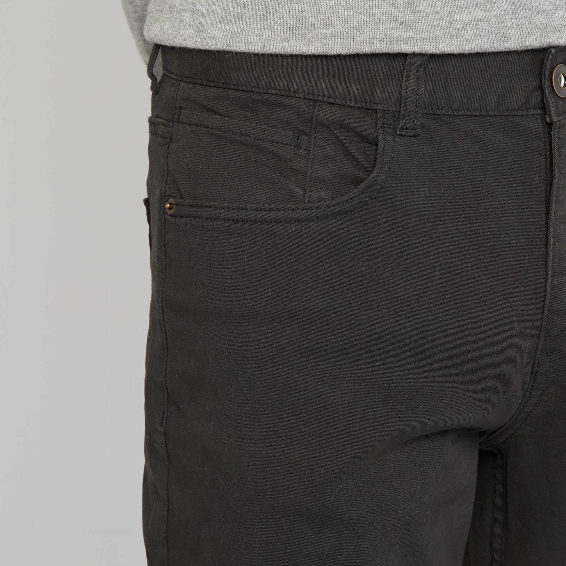 Chino slim 5 poches - L32 NOIR