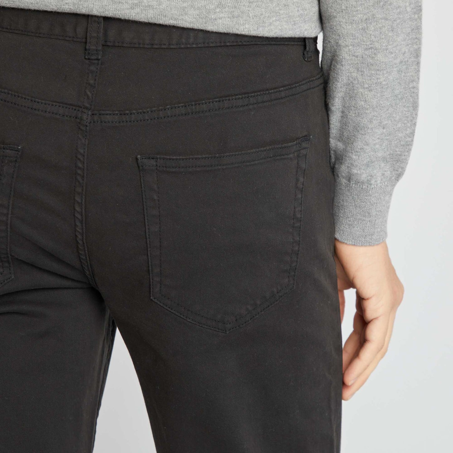 Chino slim 5 poches - L32 NOIR