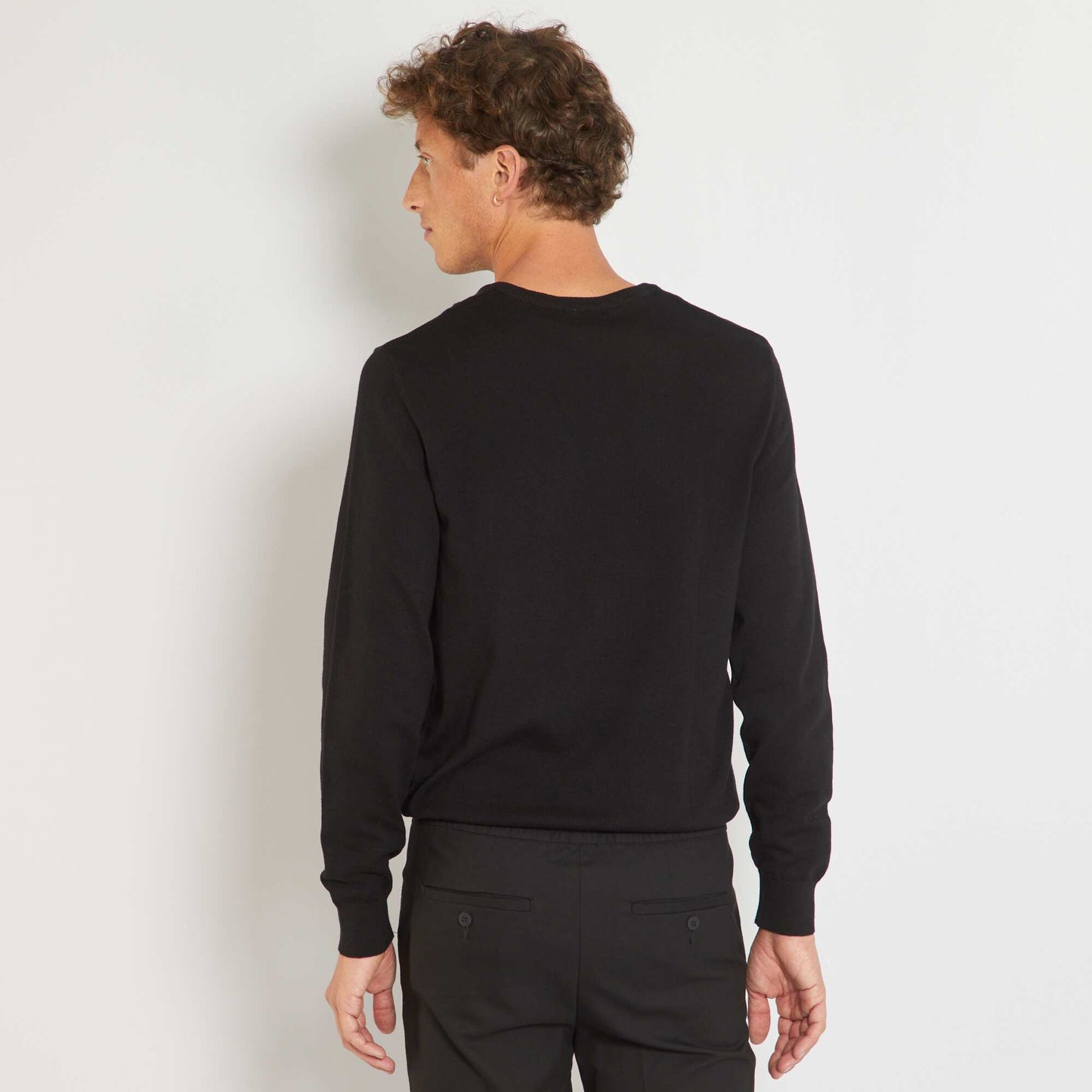 Pull basique en maille unie NOIR