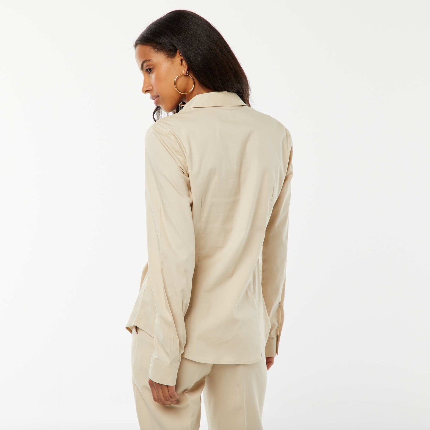 Chemise à coupe ajustée col italien BEIGE